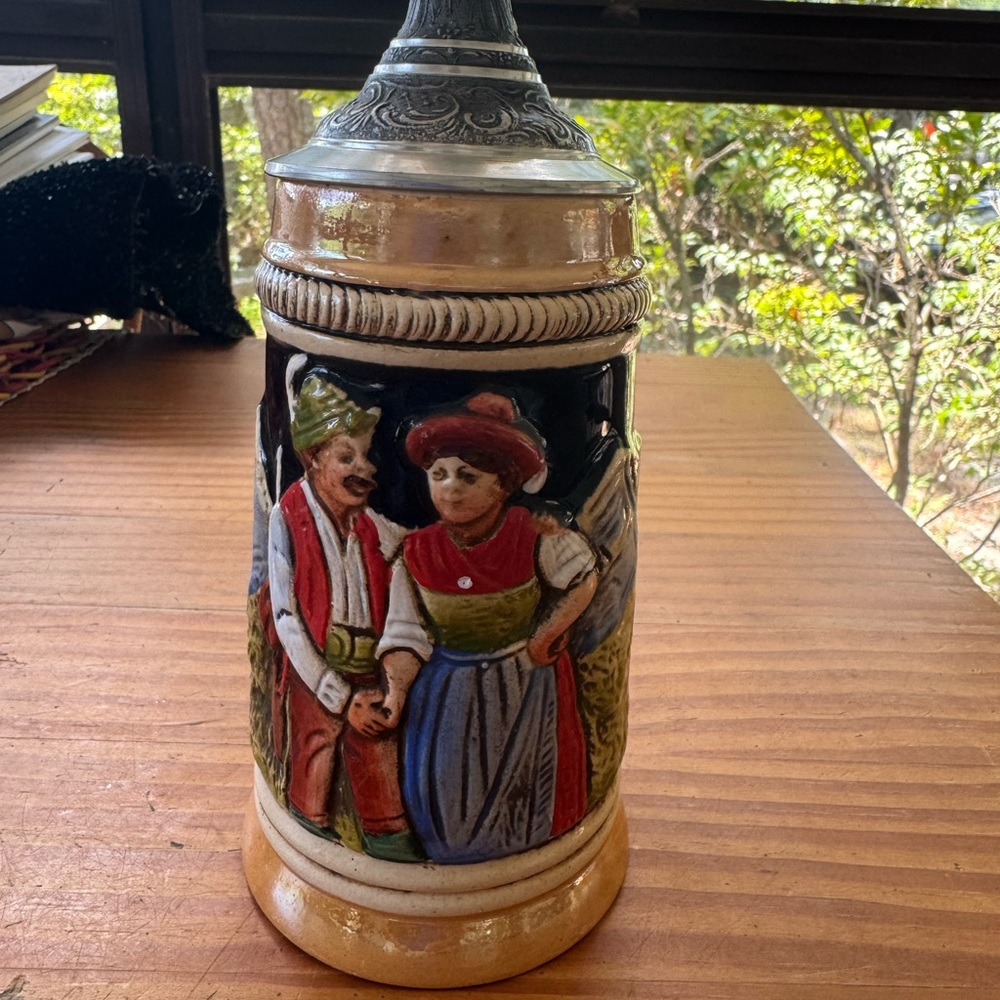 Hendarbeit German Beer Stein with Metal Lid